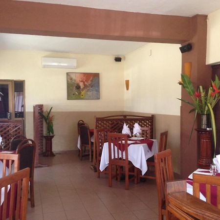Acropole Hotel Cotonou Esterno foto