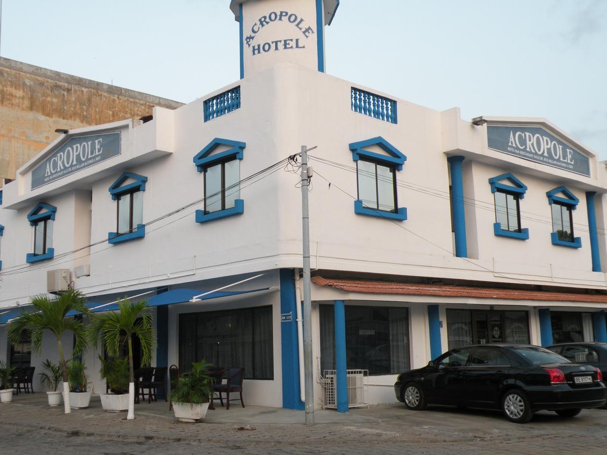 Acropole Hotel Cotonou Esterno foto