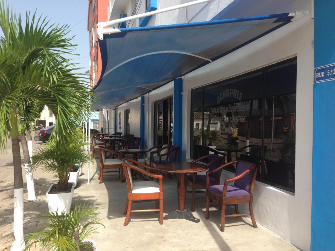 Acropole Hotel Cotonou Esterno foto