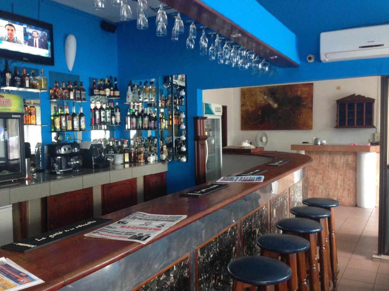 Acropole Hotel Cotonou Esterno foto