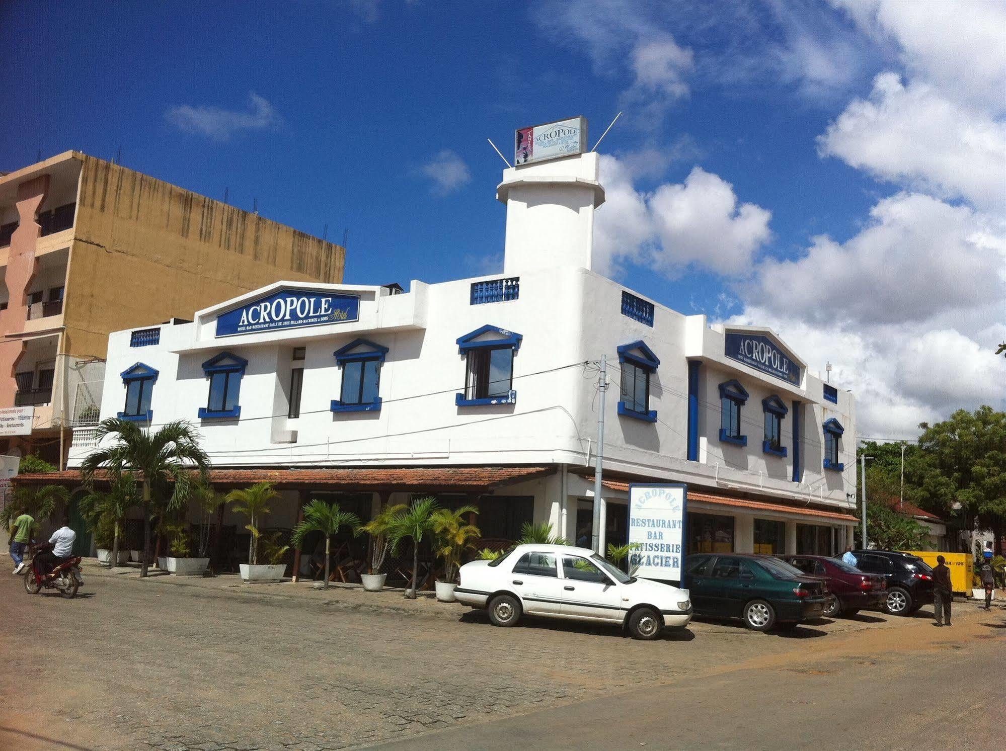 Acropole Hotel Cotonou Esterno foto
